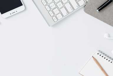 1998年公牛尼克斯经典对决：乔丹领袖风采与公牛战术布局解析